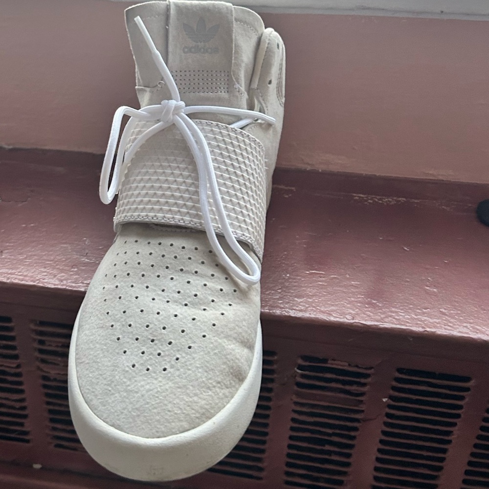 Tubular Adidas